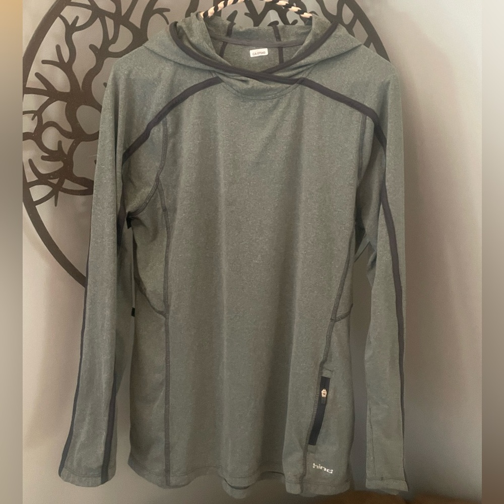 HIND Activewear Lightweight Hooded Top